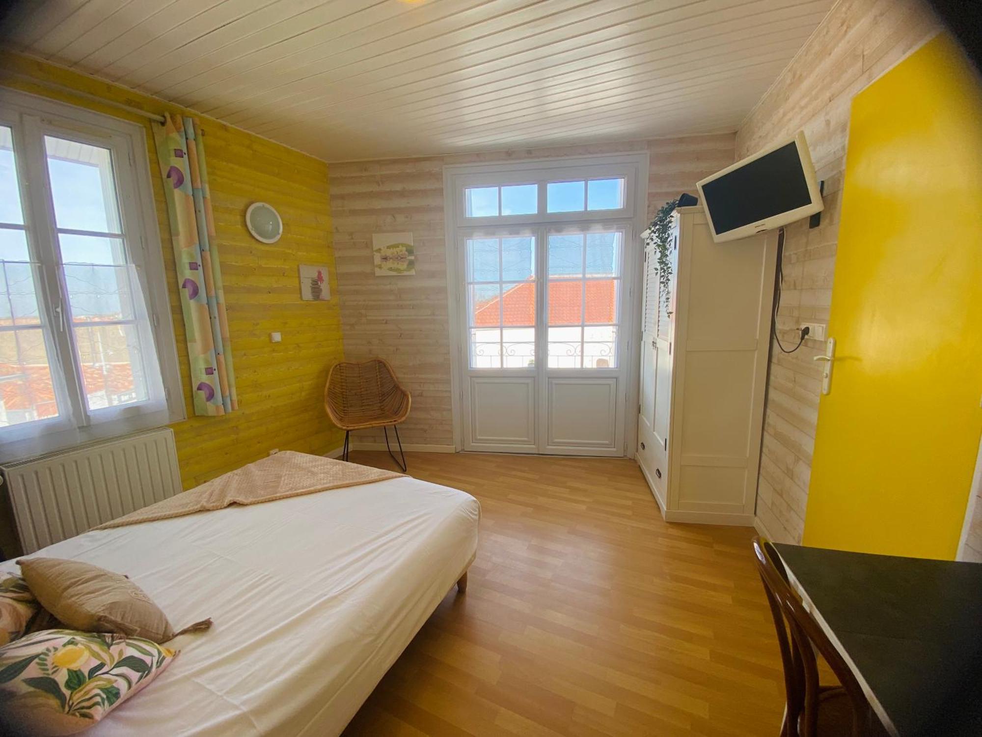Hotel De L'Atlantique La Tranche-sur-Mer Buitenkant foto